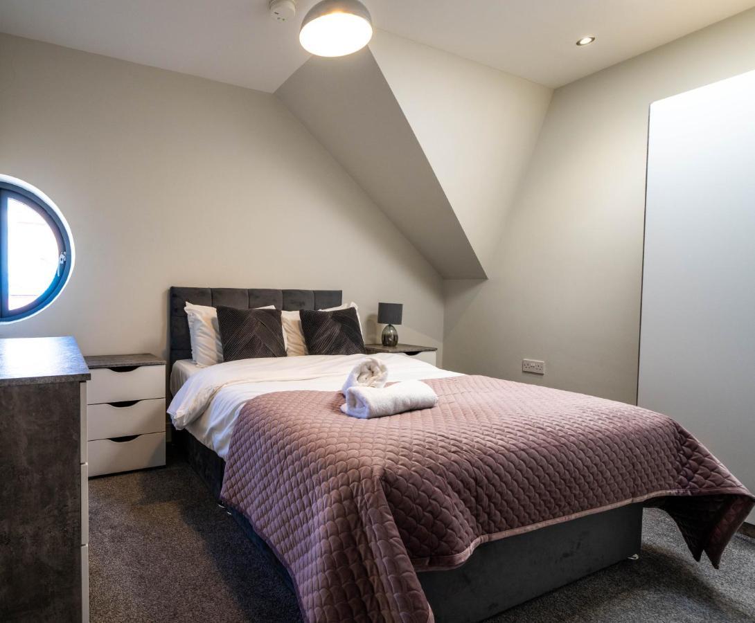 Three Bed Apartment Sleeps 5 In Botanic Belfast Bagian luar foto