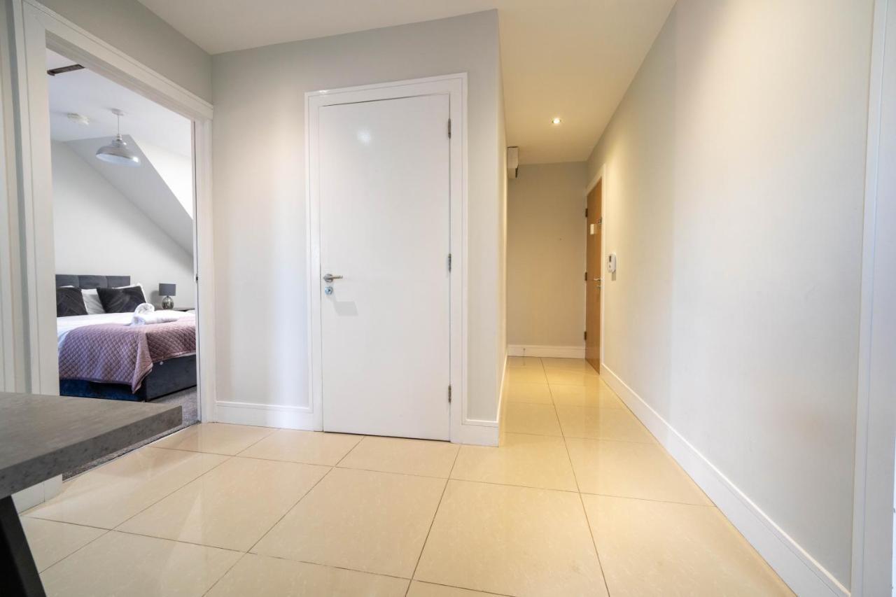 Three Bed Apartment Sleeps 5 In Botanic Belfast Bagian luar foto
