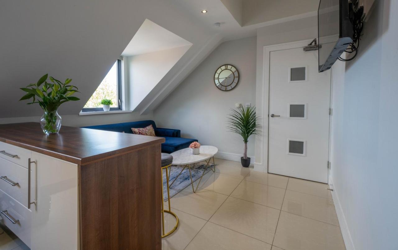 Three Bed Apartment Sleeps 5 In Botanic Belfast Bagian luar foto
